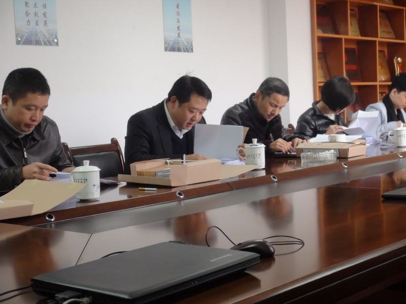 集团纪检罗书记带队检查我司“两个责任”落真相形_庄闲游戏