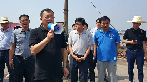 南昌县委向导亲临现场催促指导征地拆迁事情_庄闲游戏